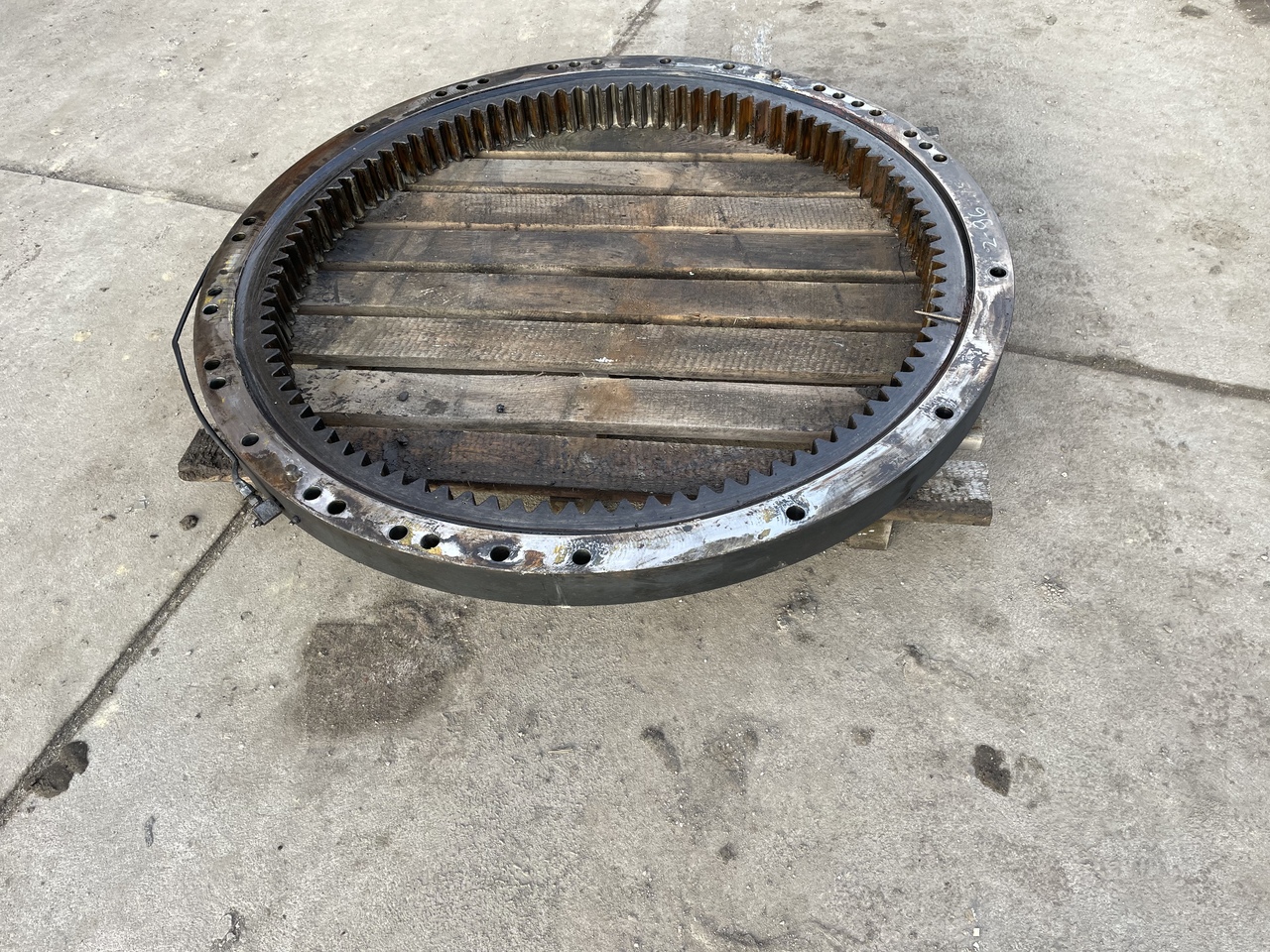 KOMATSU PC 228 - Ložisko otoče pro Rýpadlo: obrázek 4 KOMATSU PC 228 - Ložisko otoče pro Rýpadlo: obrázek 4