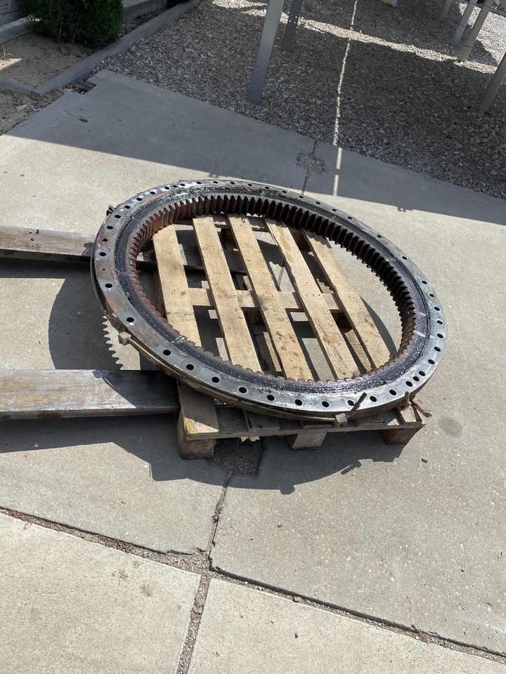 LIEBHERR R906 - Ložisko otoče pro Rýpadlo: obrázek 1 LIEBHERR R906 - Ložisko otoče pro Rýpadlo: obrázek 1