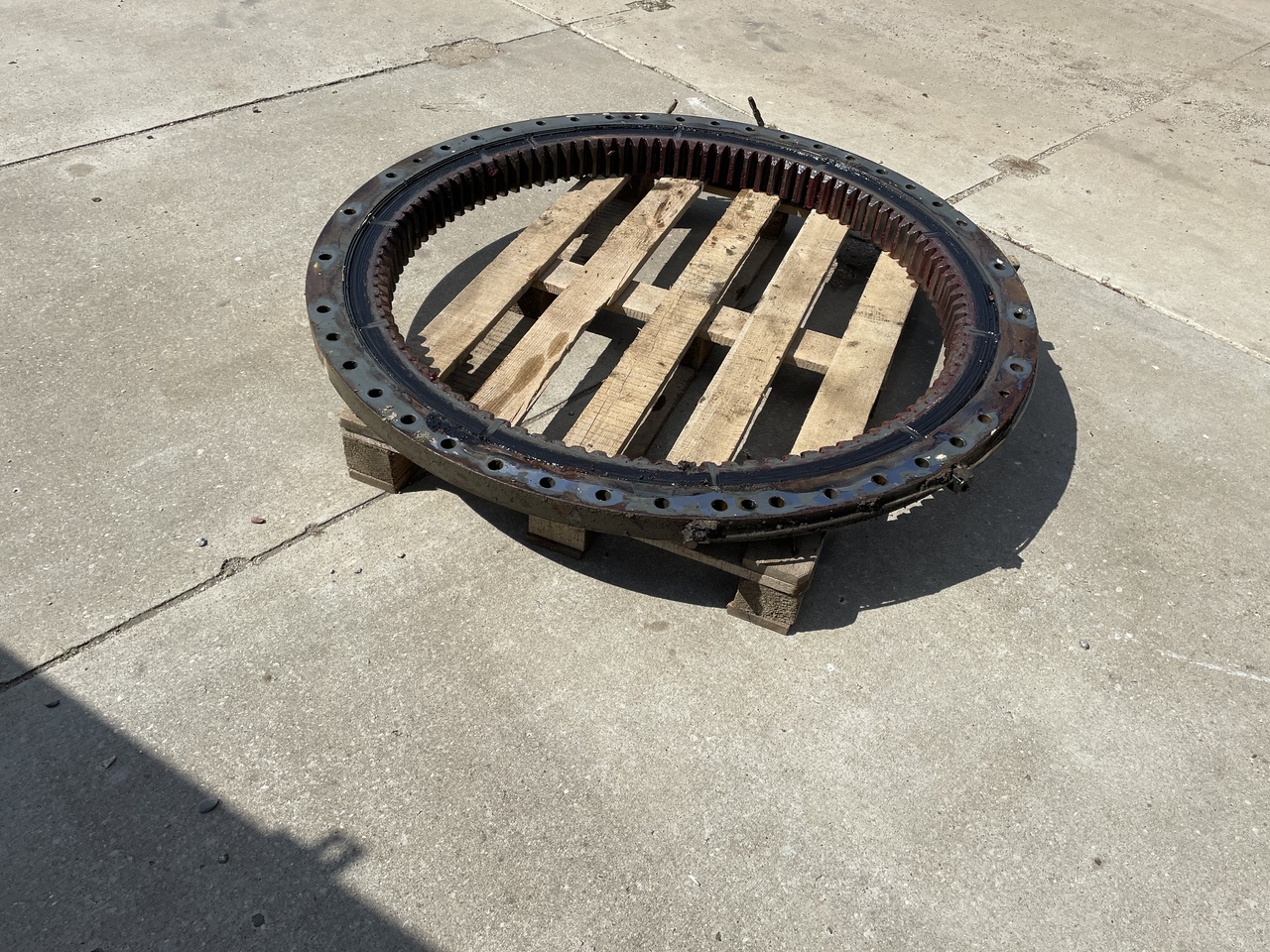 LIEBHERR R906 - Ložisko otoče pro Rýpadlo: obrázek 3 LIEBHERR R906 - Ložisko otoče pro Rýpadlo: obrázek 3