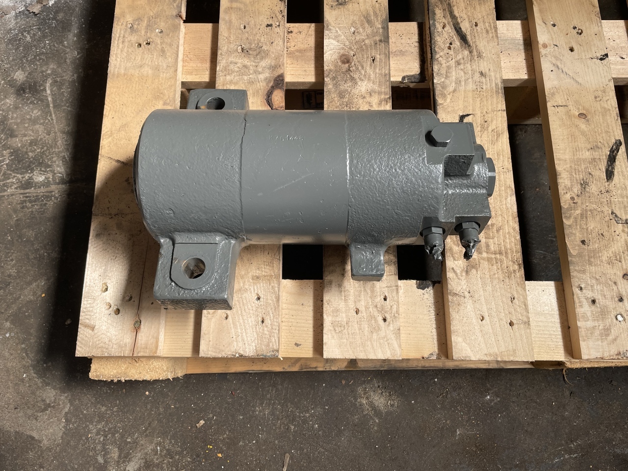 Stabilizator Volvo 160C - Rám/ Šasi: obrázek 1 Stabilizator Volvo 160C - Rám/ Šasi: obrázek 1