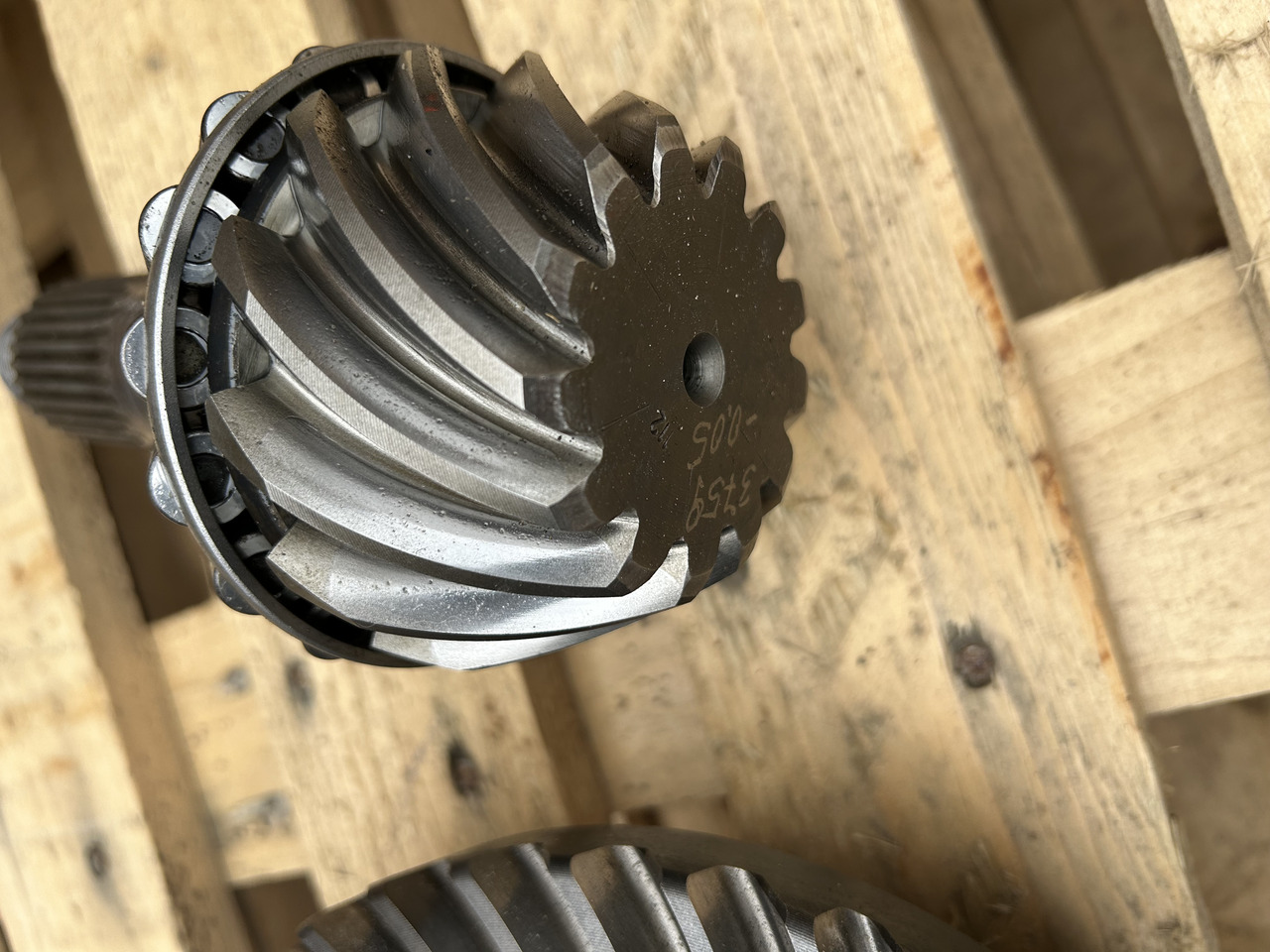 ZF CAT M312 - Diferenciál pro Rýpadlo: obrázek 2 ZF CAT M312 - Diferenciál pro Rýpadlo: obrázek 2