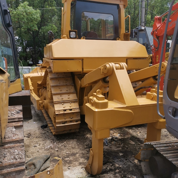 2016 Caterpillar D7H - Buldozer: obrázek 5 2016 Caterpillar D7H - Buldozer: obrázek 5
