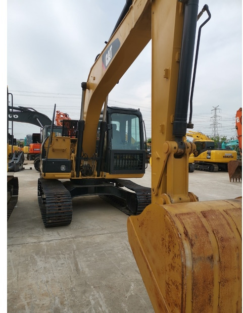 Pásové rýpadlo 2020 Caterpillar 312D2: obrázek 7