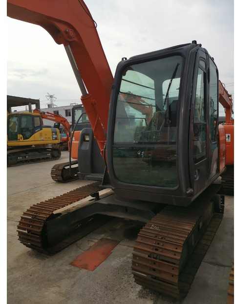 2020 Hitachi ZX70 - Mini rýpadlo: obrázek 2 2020 Hitachi ZX70 - Mini rýpadlo: obrázek 2
