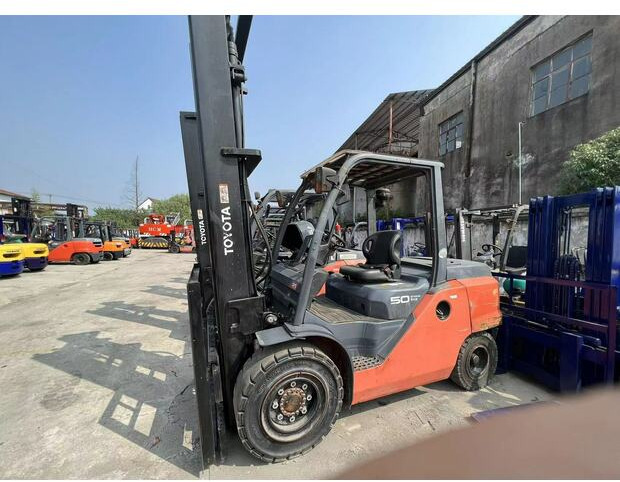 Vysokozdvižný vozík 2021 Toyota 8FD50: obrázek 14