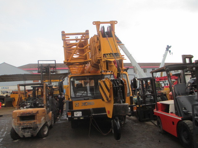 XCMG QY70K - Autojeřáb: obrázek 2 XCMG QY70K - Autojeřáb: obrázek 2