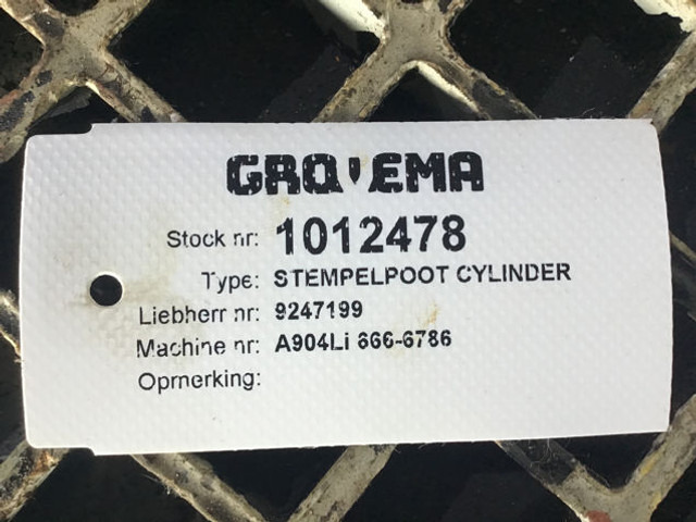 Liebherr A902 INDUSTRIAL / A902 Li / A904 INDUSTRIAL / A904C Li / A912 Li / A914 Li / A914B Li - Hydraulický válec: obrázek 2 Liebherr A902 INDUSTRIAL / A902 Li / A904 INDUSTRIAL / A904C Li / A912 Li / A914 Li / A914B Li - Hydraulický válec: obrázek 2