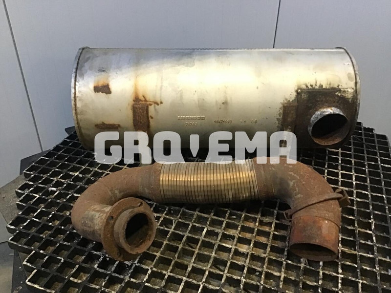 Liebherr A924C Li / R906 WLC / R906 C /R906 LC - Tlumič výfuku: obrázek 1 Liebherr A924C Li / R906 WLC / R906 C /R906 LC - Tlumič výfuku: obrázek 1