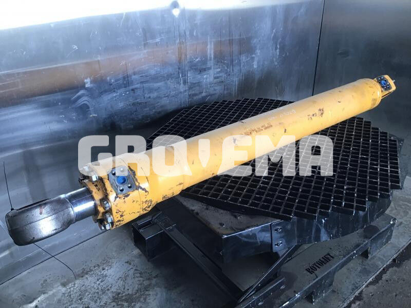 Liebherr A934B Li / R934 / R934B / R934C - Hydraulický válec: obrázek 1 Liebherr A934B Li / R934 / R934B / R934C - Hydraulický válec: obrázek 1