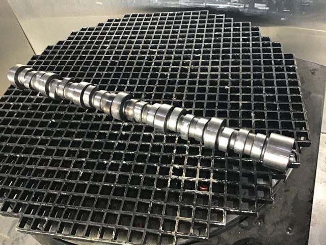 Liebherr Camshaft - Rozvodový hřídel: obrázek 1 Liebherr Camshaft - Rozvodový hřídel: obrázek 1