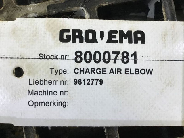 Liebherr Charge Air Elbow - Trubka sání vzduchu: obrázek 5 Liebherr Charge Air Elbow - Trubka sání vzduchu: obrázek 5
