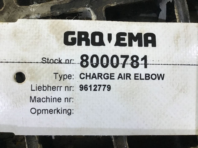Liebherr Charge Air Elbow - Trubka sání vzduchu: obrázek 3 Liebherr Charge Air Elbow - Trubka sání vzduchu: obrázek 3