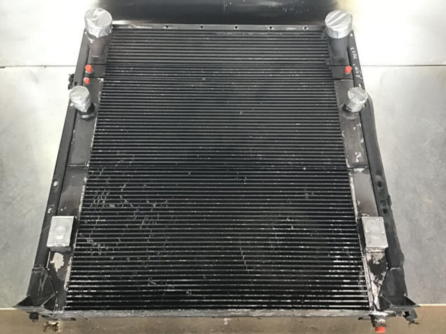 Liebherr Combined Radiator - Chladič: obrázek 1 Liebherr Combined Radiator - Chladič: obrázek 1