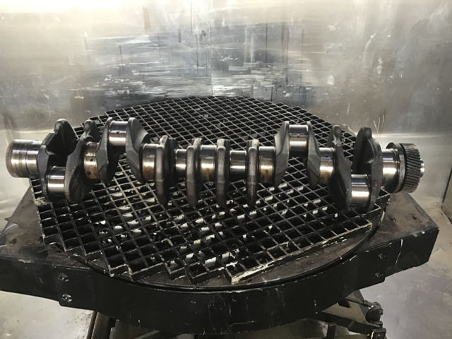 Liebherr Crankshaft - Zalomený hřídel: obrázek 2 Liebherr Crankshaft - Zalomený hřídel: obrázek 2