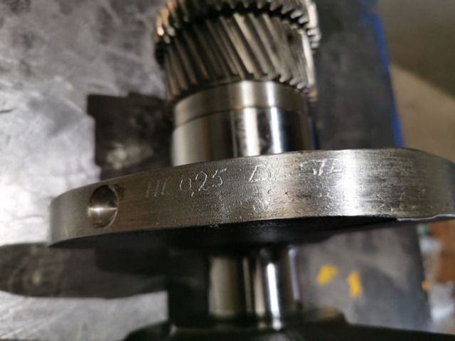 Liebherr Crankshaft Rebuild D926 - Zalomený hřídel: obrázek 1 Liebherr Crankshaft Rebuild D926 - Zalomený hřídel: obrázek 1