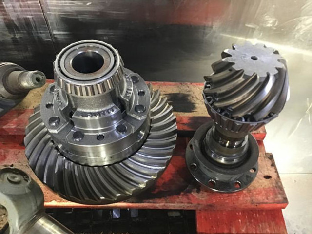 Liebherr Differential - Diferenciál: obrázek 1 Liebherr Differential - Diferenciál: obrázek 1