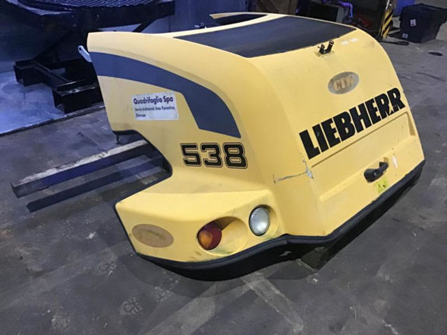Liebherr Engine Hood - Kapota: obrázek 2 Liebherr Engine Hood - Kapota: obrázek 2