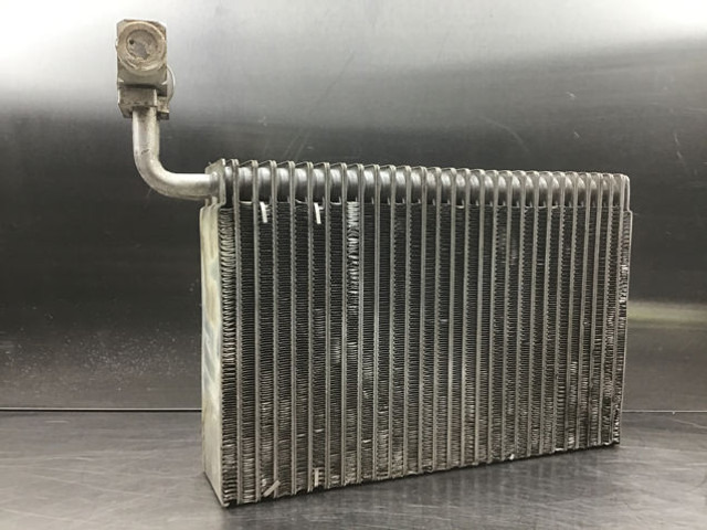 Liebherr Evaporator - Díl klimatizace: obrázek 1 Liebherr Evaporator - Díl klimatizace: obrázek 1