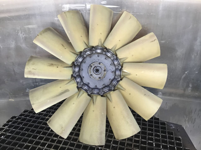 Liebherr Fan Blade - Ventilátor: obrázek 4 Liebherr Fan Blade - Ventilátor: obrázek 4