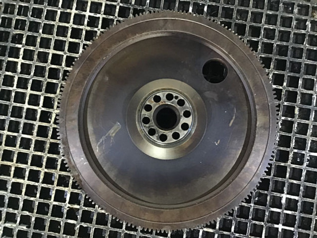 Liebherr Flywheel SAE1 - Setrvačník: obrázek 2 Liebherr Flywheel SAE1 - Setrvačník: obrázek 2