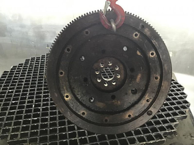 Liebherr Flywheel SAE2 - Setrvačník: obrázek 4 Liebherr Flywheel SAE2 - Setrvačník: obrázek 4