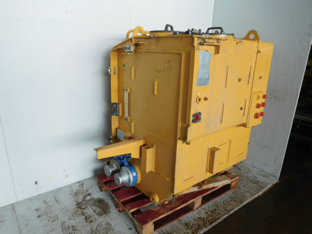 Liebherr Hydraulic Tank - Hydraulická nádrž: obrázek 2 Liebherr Hydraulic Tank - Hydraulická nádrž: obrázek 2