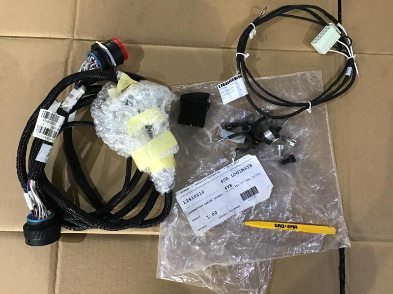 Liebherr Messet - Palubní deska: obrázek 1 Liebherr Messet - Palubní deska: obrázek 1