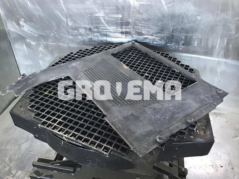 Liebherr - Kabina a interiér: obrázek 2 Liebherr - Kabina a interiér: obrázek 2