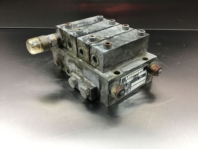 Liebherr - Hydraulika: obrázek 5 Liebherr - Hydraulika: obrázek 5