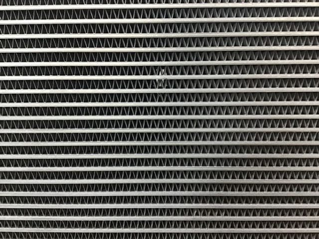 Liebherr Oil Cooler - Chladič oleje: obrázek 4 Liebherr Oil Cooler - Chladič oleje: obrázek 4