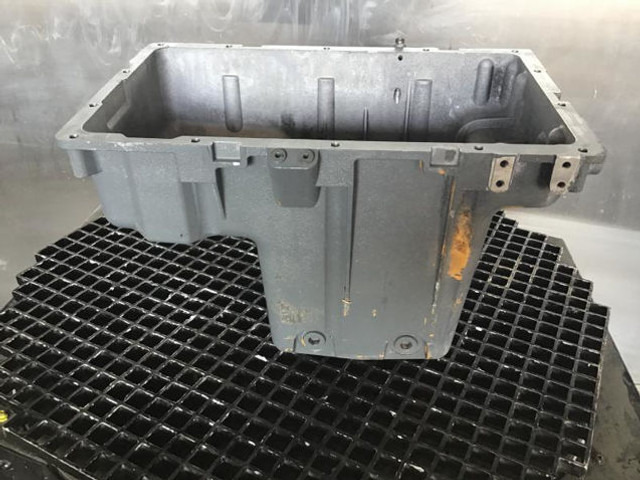 Karter Liebherr Oil Sump: obrázek 10