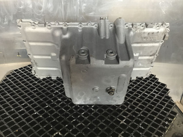 Liebherr Oil Sump - Karter: obrázek 2 Liebherr Oil Sump - Karter: obrázek 2