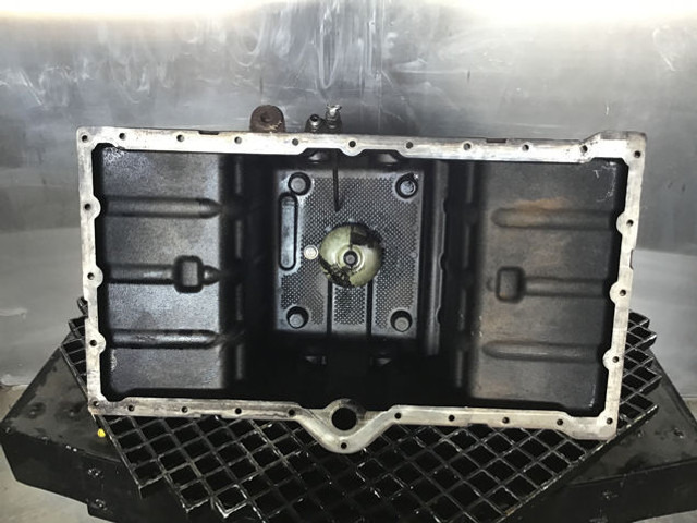 Liebherr Oil Sump - Karter: obrázek 1 Liebherr Oil Sump - Karter: obrázek 1