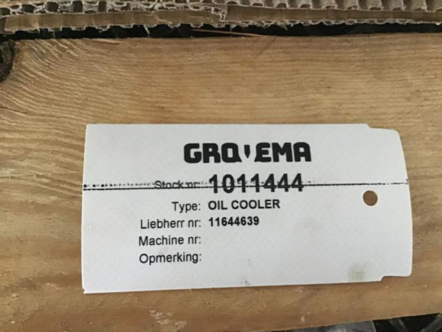 Liebherr Oilcooler - Chladič oleje: obrázek 4 Liebherr Oilcooler - Chladič oleje: obrázek 4