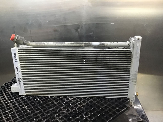Liebherr Oilcooler - Chladič oleje: obrázek 1 Liebherr Oilcooler - Chladič oleje: obrázek 1