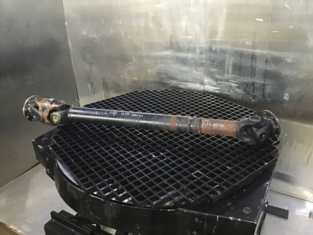 Liebherr Propellor Shaft - Poloosa: obrázek 1 Liebherr Propellor Shaft - Poloosa: obrázek 1