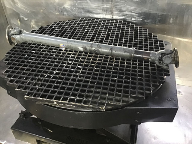 Liebherr Propellor Shaft - Poloosa: obrázek 5 Liebherr Propellor Shaft - Poloosa: obrázek 5