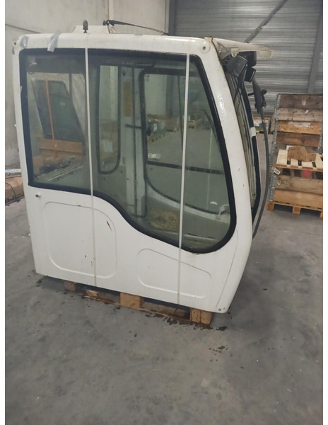 Liebherr R914B / R904 / A904 Li / A924B Li / A924 li / A914 Li / A934 Li / A934B Li / A944B Li / A914B Li / R914 / R924 / R924 B / R934 - Kabina a interiér: obrázek 1 Liebherr R914B / R904 / A904 Li / A924B Li / A924 li / A914 Li / A934 Li / A934B Li / A944B Li / A914B Li / R914 / R924 / R924 B / R934 - Kabina a interiér: obrázek 1