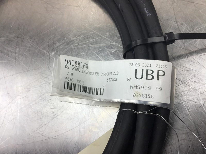 Liebherr R914B / R926 K-LC / R946 NLC / A904C Li / A904 Li / A900C Li / A900B Li / A316 Li / A314 Li / A312 Li / A934C Li / A924C Li / A9 - Kabely/ Vodiče: obrázek 3 Liebherr R914B / R926 K-LC / R946 NLC / A904C Li / A904 Li / A900C Li / A900B Li / A316 Li / A314 Li / A312 Li / A934C Li / A924C Li / A9 - Kabely/ Vodiče: obrázek 3