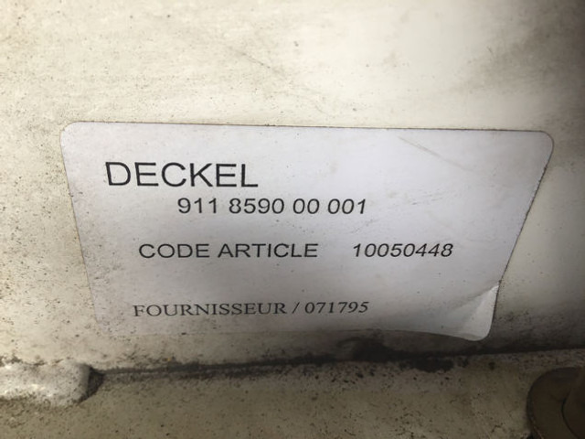 Liebherr R924 COMPACT - Kapota: obrázek 4 Liebherr R924 COMPACT - Kapota: obrázek 4