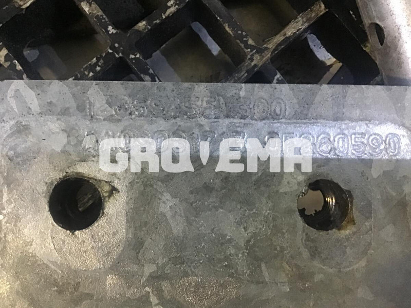 Liebherr R934 , R926, R930, R938 - Kabina a interiér: obrázek 2 Liebherr R934 , R926, R930, R938 - Kabina a interiér: obrázek 2