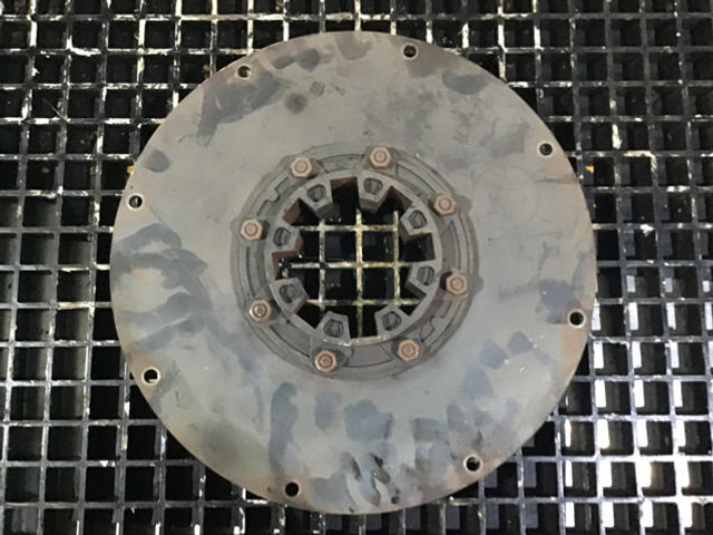 Liebherr Vibration Damper - Spojka a díly: obrázek 2 Liebherr Vibration Damper - Spojka a díly: obrázek 2