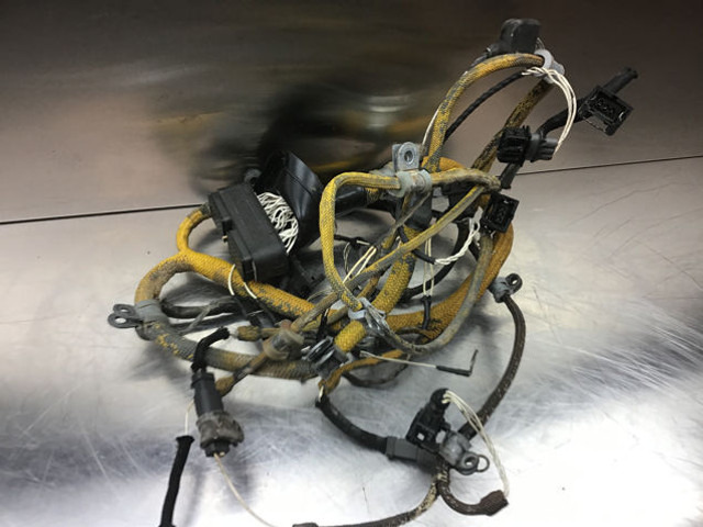 Liebherr Wiring Harness - Kabely/ Vodiče: obrázek 4 Liebherr Wiring Harness - Kabely/ Vodiče: obrázek 4