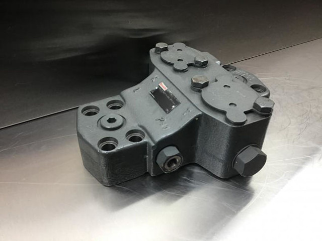 Rexroth Shuttle Valve Block - Motor a díly: obrázek 3 Rexroth Shuttle Valve Block - Motor a díly: obrázek 3
