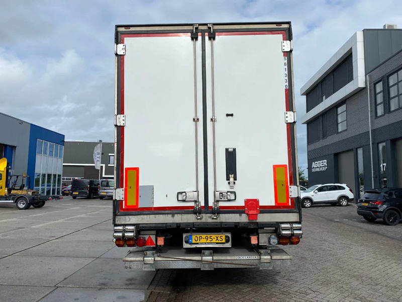 Schmitz Cargobull SCB*3SB Frigo/ Thermo King SLXi 300 / Laadklep / 3415 hours! - Chladírenský návěs: obrázek 2 Schmitz Cargobull SCB*3SB Frigo/ Thermo King SLXi 300 / Laadklep / 3415 hours! - Chladírenský návěs: obrázek 2