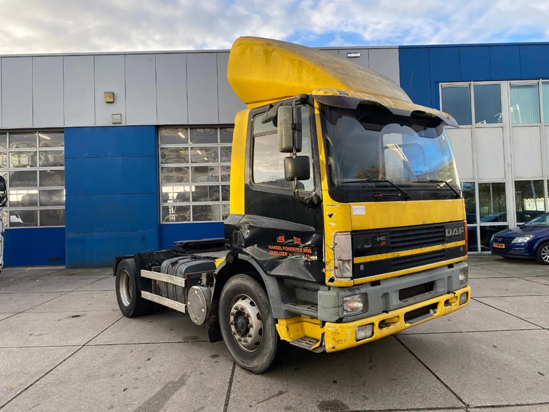 DAF CF 75.240 SC / Manual / Euro 1 - Tahač: obrázek 3 DAF CF 75.240 SC / Manual / Euro 1 - Tahač: obrázek 3