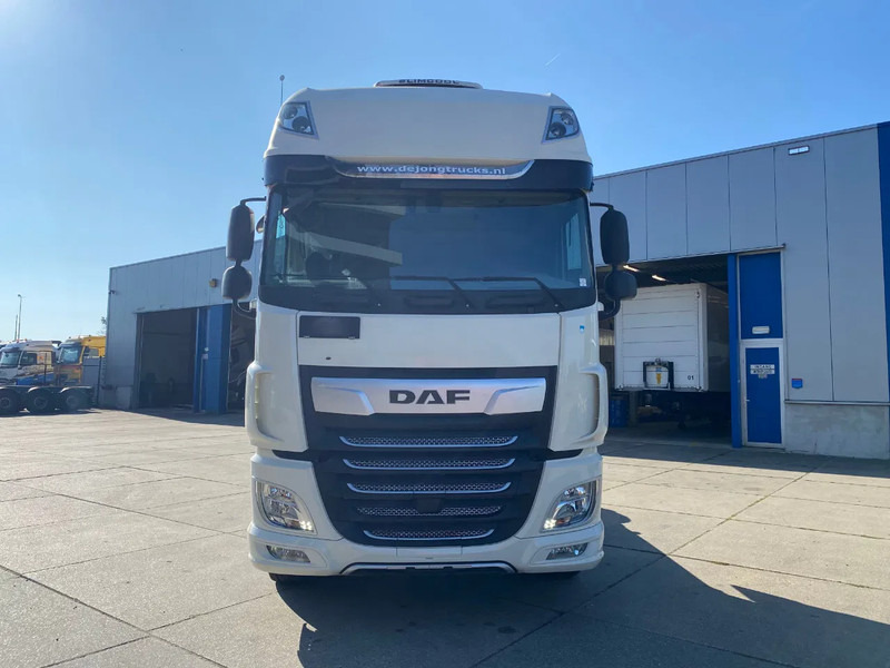 DAF XF 106.480 SSC / Intarder / Stand Airco / Full Spoilers / Euro 6D - Tahač: obrázek 2 DAF XF 106.480 SSC / Intarder / Stand Airco / Full Spoilers / Euro 6D - Tahač: obrázek 2