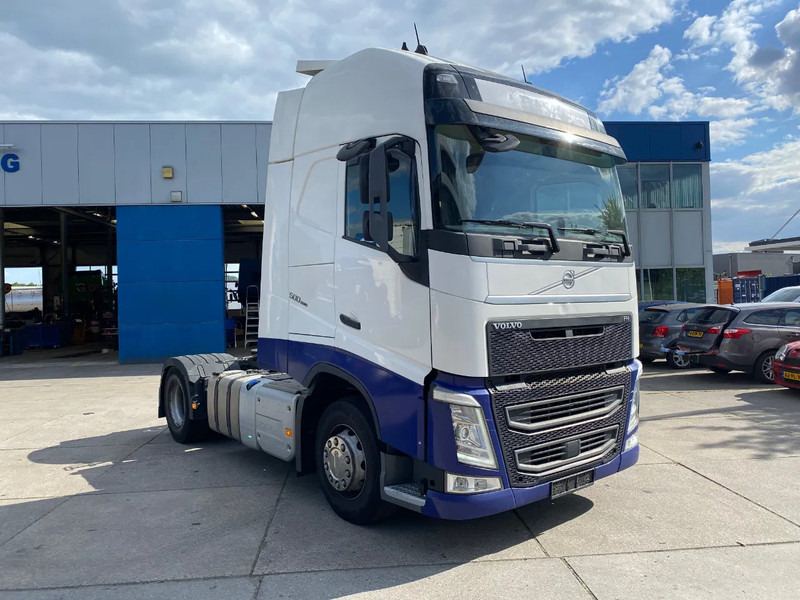 Volvo FH 13.500 Globetrotter XL / I-Park Cool / 2x Tank / Euro 6D - Tahač: obrázek 3 Volvo FH 13.500 Globetrotter XL / I-Park Cool / 2x Tank / Euro 6D - Tahač: obrázek 3