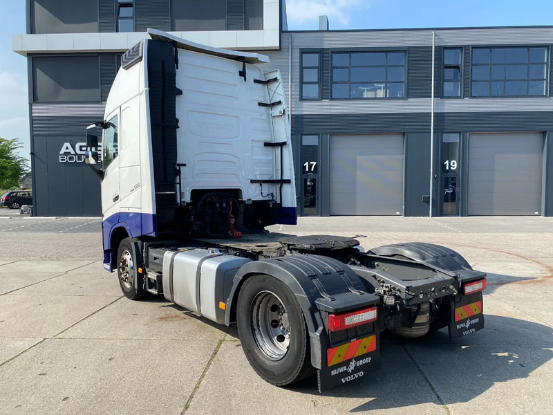 Volvo FH 13.500 Globetrotter XL / I-parkCool / 2x Tank - Tahač: obrázek 4 Volvo FH 13.500 Globetrotter XL / I-parkCool / 2x Tank - Tahač: obrázek 4
