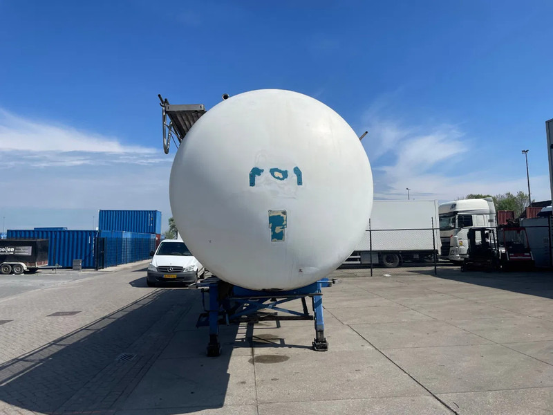 Van Hool Tank / For Parts / Inox / 3 compartments / ADR / 31500 LT - Cisternový návěs: obrázek 2 Van Hool Tank / For Parts / Inox / 3 compartments / ADR / 31500 LT - Cisternový návěs: obrázek 2